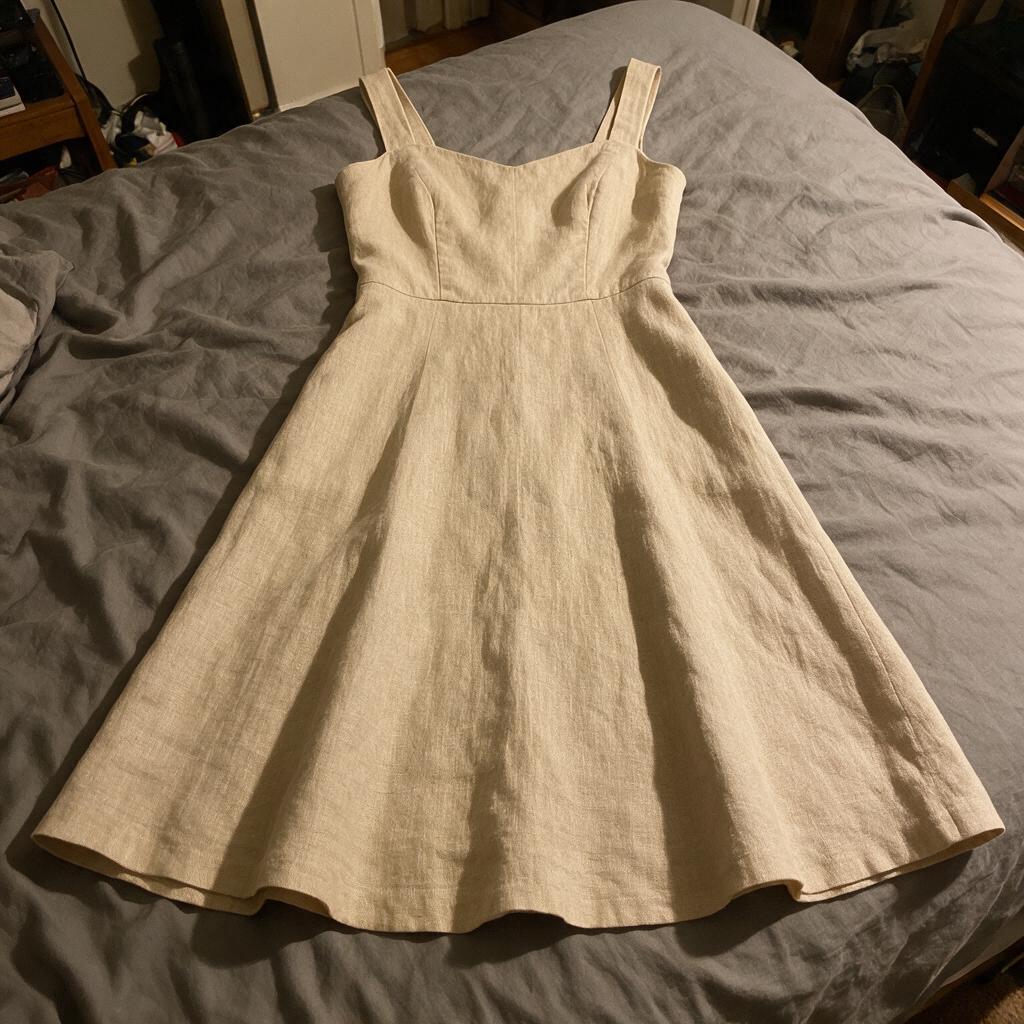 某女装店 · 连衣裙模特图 原始素材：服饰鞋包